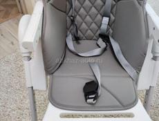 Продаю стульчик для кормления 