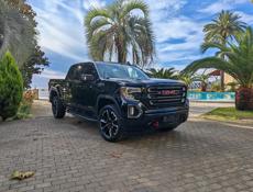 GMC Sierra