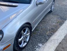 Mercedes-Benz C-Класс