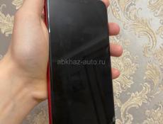 Продам IPhone 11 чуть поломанный 
