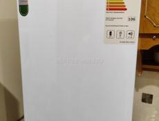 Маленький холодильник