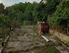 Земельный участок с домом