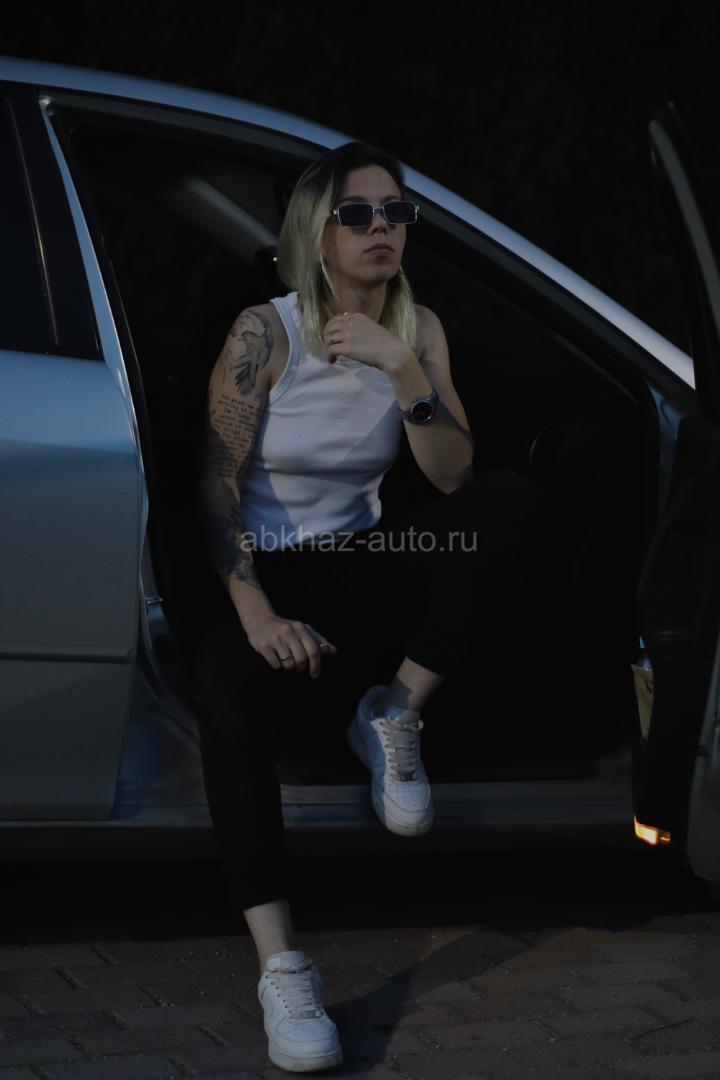 СНИМУ НОМЕР ИЛИ КОМНАТУ с МАЯ ПО СЕНТЯБРЬ