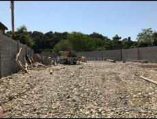 Турбаза, недалеко от эстокады.