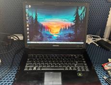 Ноутбук Samsung 4 гб