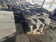 Колотые блоки