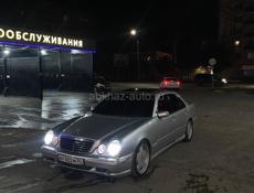 Mercedes-Benz E-Класс