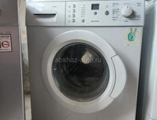 Машинка стиральная 