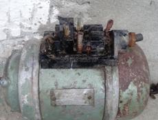 Продам мотор. 3 киловаттный. Можно и на мельницу поставить и сделать точилку 