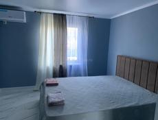 Сдаётся дом первый этаж на долгий срок все для жизни есть кондиционер  печка  чайник  tv wi-fi холодильник  и тд . Почтовая 6 