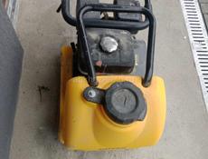 трамбовочная машина 