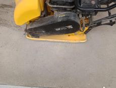 трамбовочная машина 