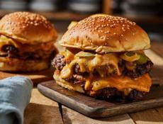 Ищем сотрудников. Сухум. Новый район