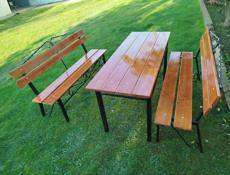 Стол с лавочками 