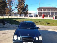 Mercedes-Benz E-Класс