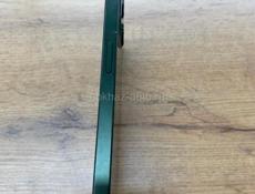 Продам IPhone 13 