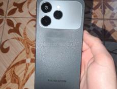Телефон TECNO SPARK 40