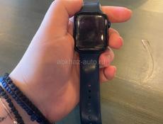 15 айфон вместе с часами 6 версии 