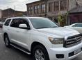 Toyota Sequoia