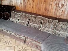 Продаю угловой диван