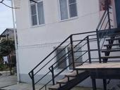 Сдам по суточно  весь дом на лето, в десяти минутах от берега в 15 минутах  пешком от центрального рынка.   90