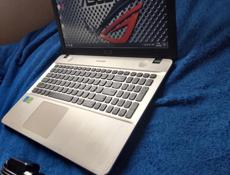 Ноутбук Asus