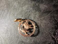 В торговом центре сухумприбор ювелирная мастерская ,ремонт изготовление ювелирных изделий 