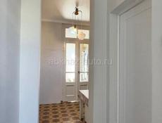 2 - К. КВАРТИРА У МОРЯ В ЦЕНТРЕ СУХУМА