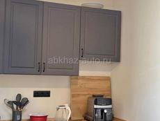 2 - К. КВАРТИРА У МОРЯ В ЦЕНТРЕ СУХУМА