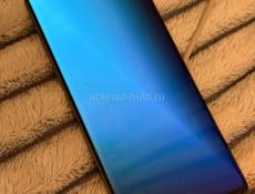 Самсунг с10+