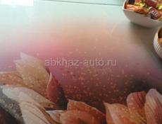 Продаю кухонный стол