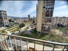 С документами в собственности.