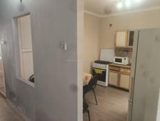 По улице Дарсалия КВ в два этажа 