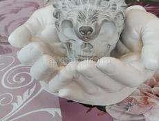 Ручная работа, гипс, эпоксидная смола. 