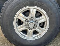  Диски с резиной 235/75r15