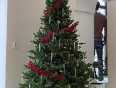 Ёлка 210см + 2 гирлянды 