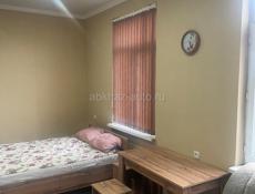 Комнату долгосрочно.