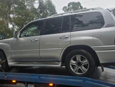 В разборе LexusLX470 2007