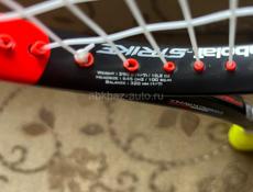 Теннисная ракетка