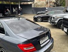 Mercedes-Benz C-Класс