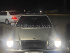 Mercedes-Benz E-Класс