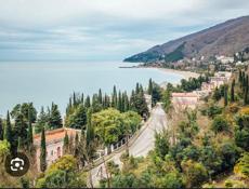 В центе города Гагра дом 