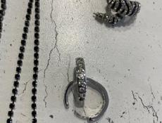 Бижутерия распродажа все по 800 руб. 