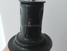 Амортизатор перед Марк х 