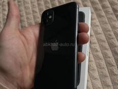 iPhone 11 256 гигов батарейка 85 ни разу не скрывался не делался без одной царапины носился в чехле аккуратно