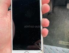 Айфон 6 s рабочий , батарея 100 % 