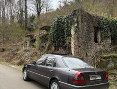 Mercedes-Benz C-Класс