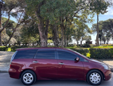 Mitsubishi Grandis