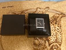 Продам часы 