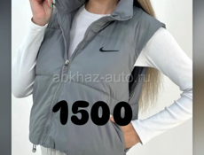 Женская одежда 